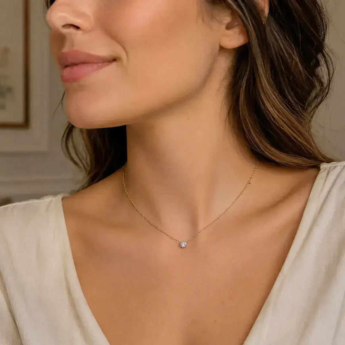 Colar elegante para mulher em Prata 925 dourado com pendente circular com zircónias